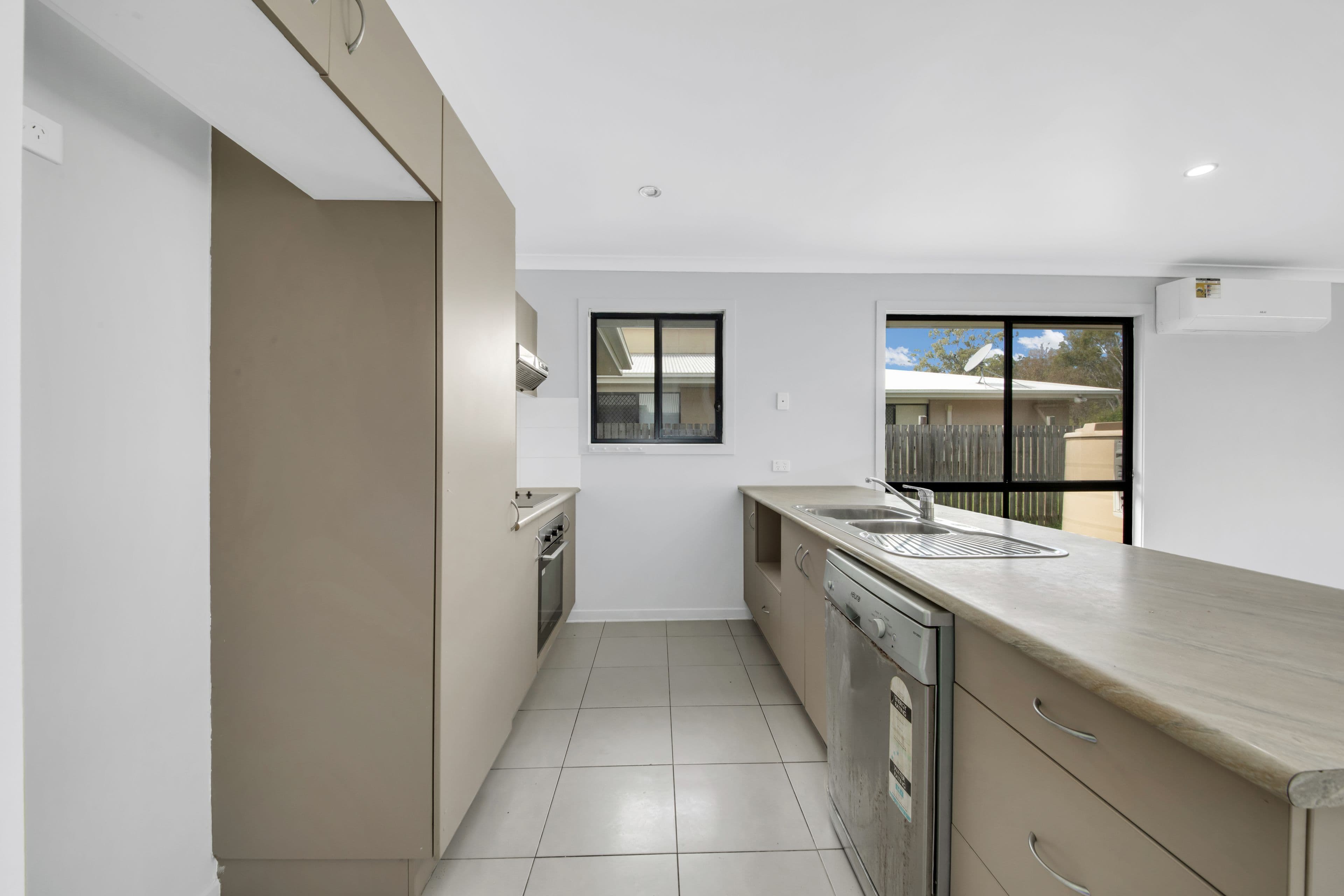 21 Melaleuca Place, Glen Eden QLD 4680, Glen Eden - Thumbnail 6