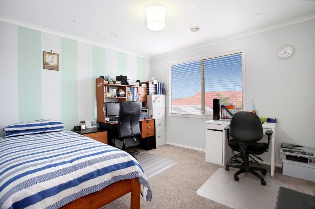 75 Robinswood Parade, Narre Warren South VIC 3805, Narre Warren South - Thumbnail 8