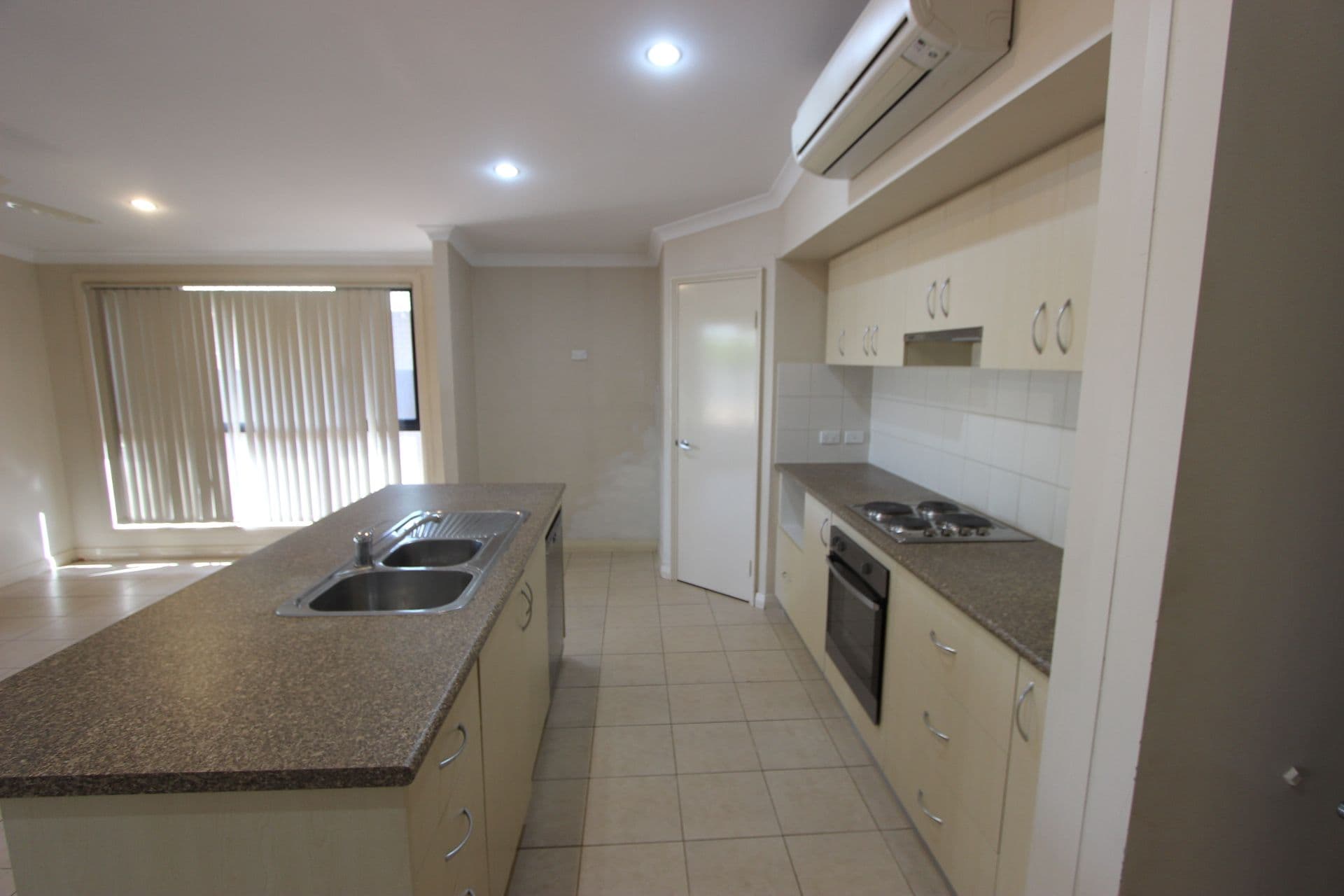28 Fantail Bend, Nickol WA 6714, Nickol - Thumbnail 6