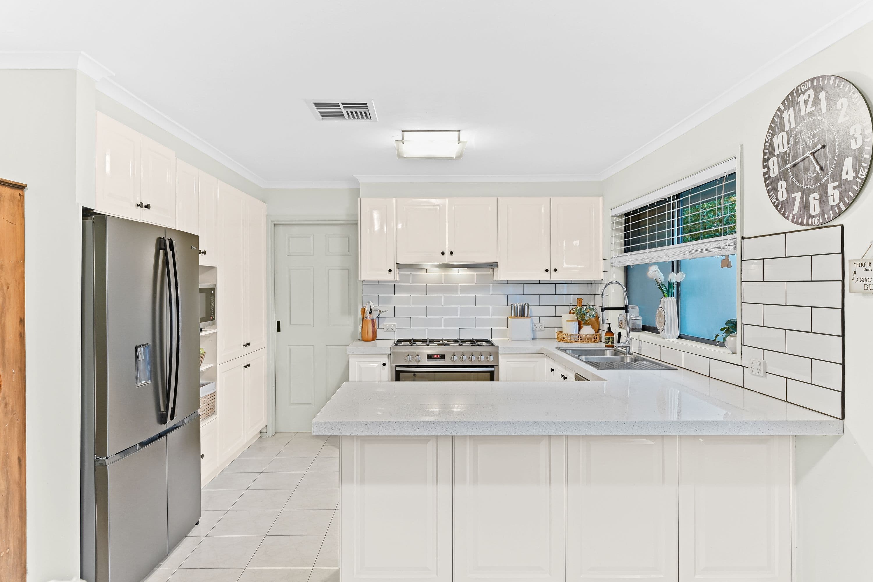 960 Ferntree Gully Road, Wheelers Hill VIC 3150, Wheelers Hill - Thumbnail 3