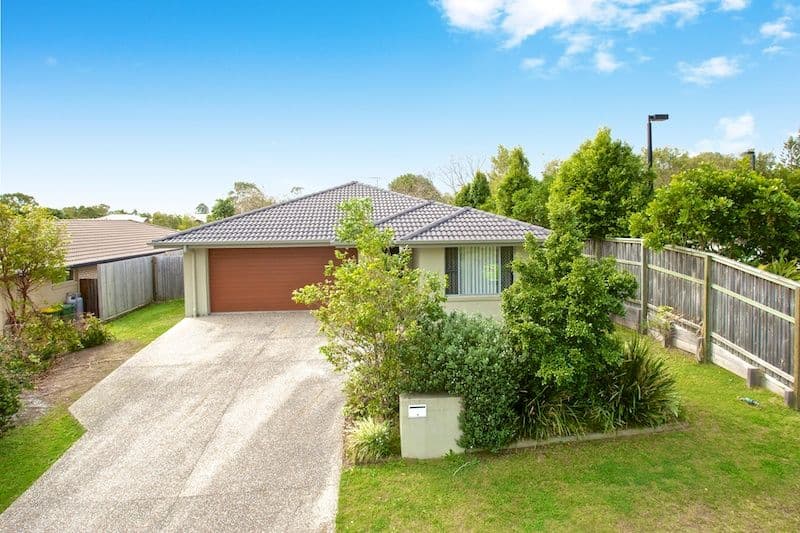 11 Brookvale Drive, VICTORIA POINT QLD 4165, Victoria Point - Thumbnail 2