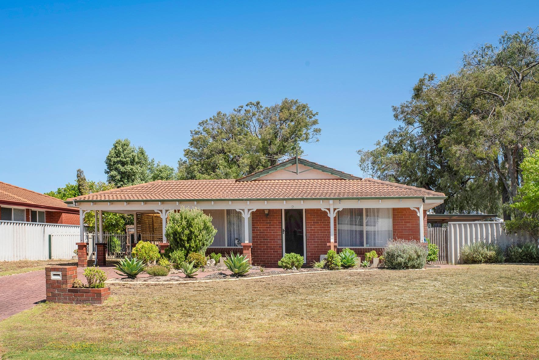 2 Orchid Court, Geographe WA 6280, Geographe - Thumbnail 3