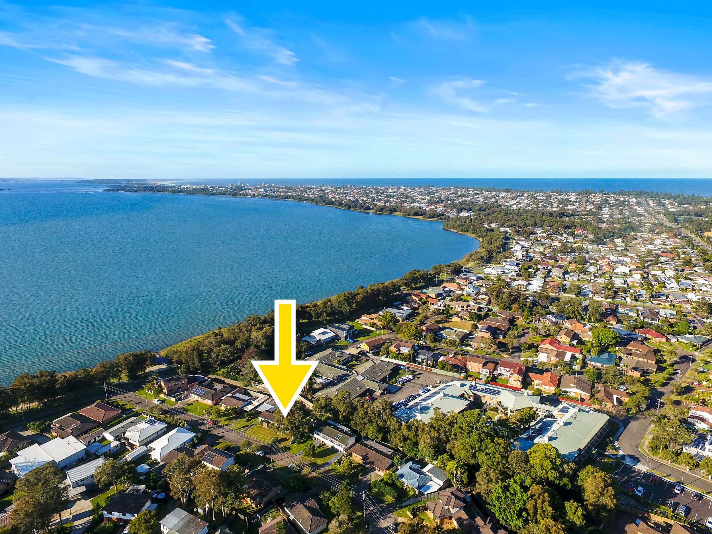 6 Ferndale Street, Killarney Vale NSW 2261, Killarney Vale - Thumbnail 2