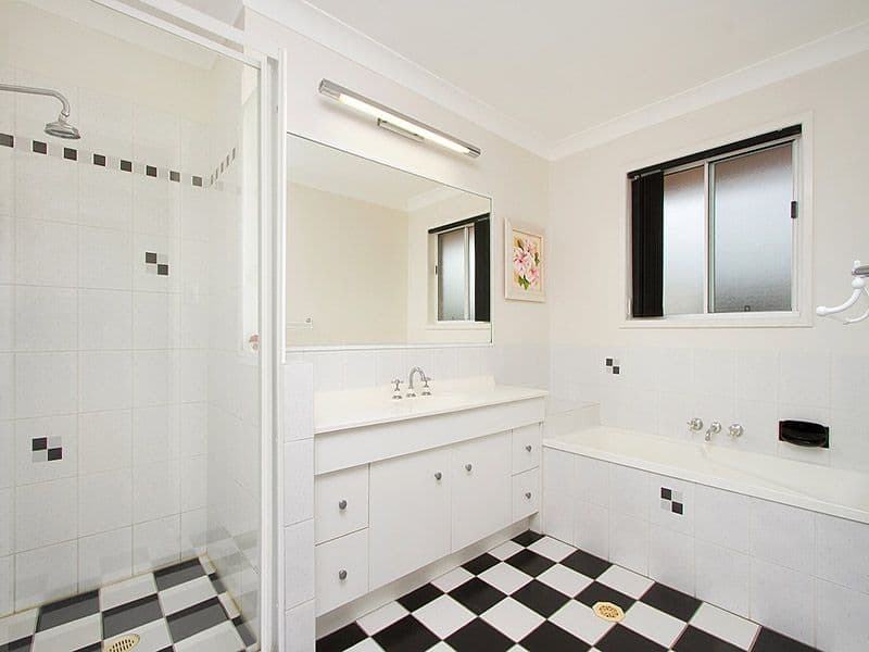 78 St Andrews Drive, CORNUBIA QLD 4130, Cornubia - Thumbnail 5