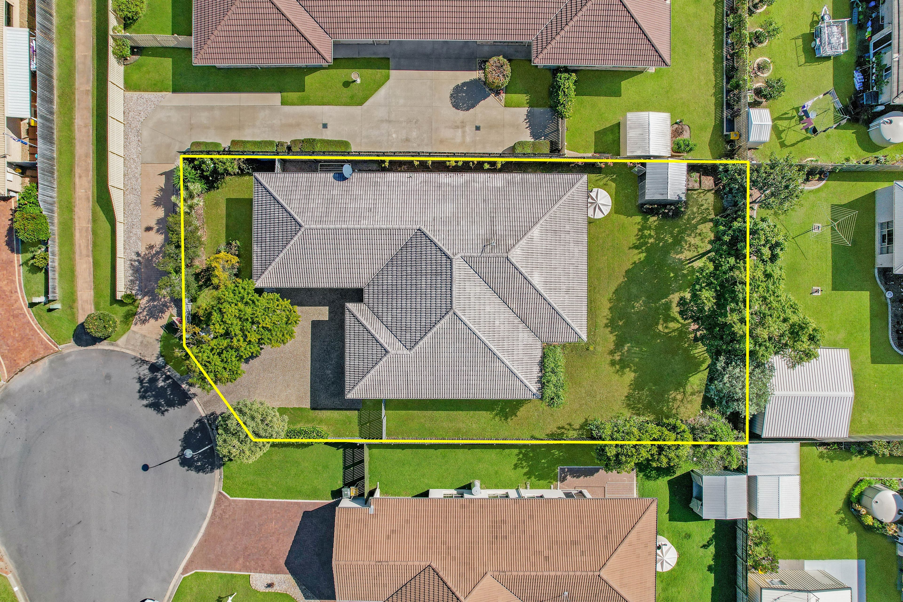 7 McIntyre Court, Urraween QLD 4655, Urraween - Thumbnail 2