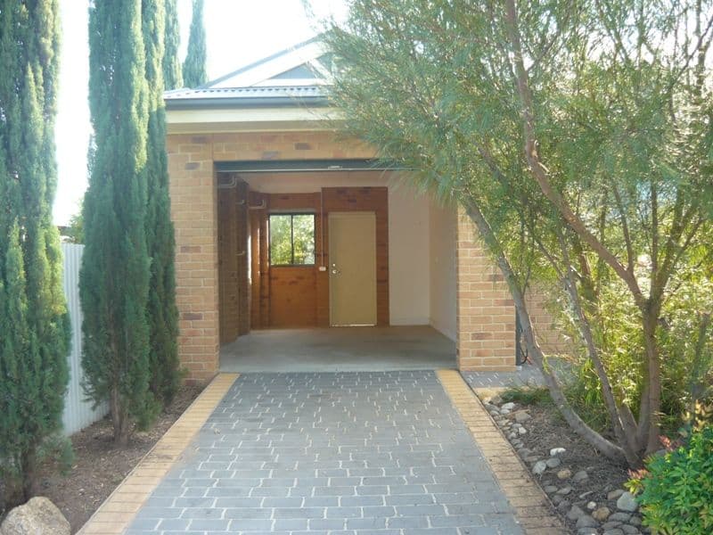 1037 Calimo Street, ALBURY NSW 2640, North Albury - Thumbnail 4