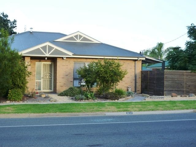 1037 Calimo Street, ALBURY NSW 2640, North Albury - Thumbnail 5