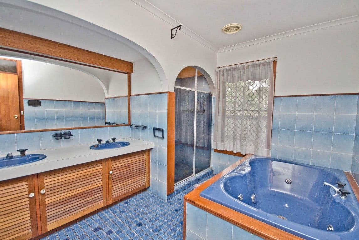 131 Barrier Reef Drive, MERMAID WATERS QLD 4218, Mermaid Waters - Thumbnail 6
