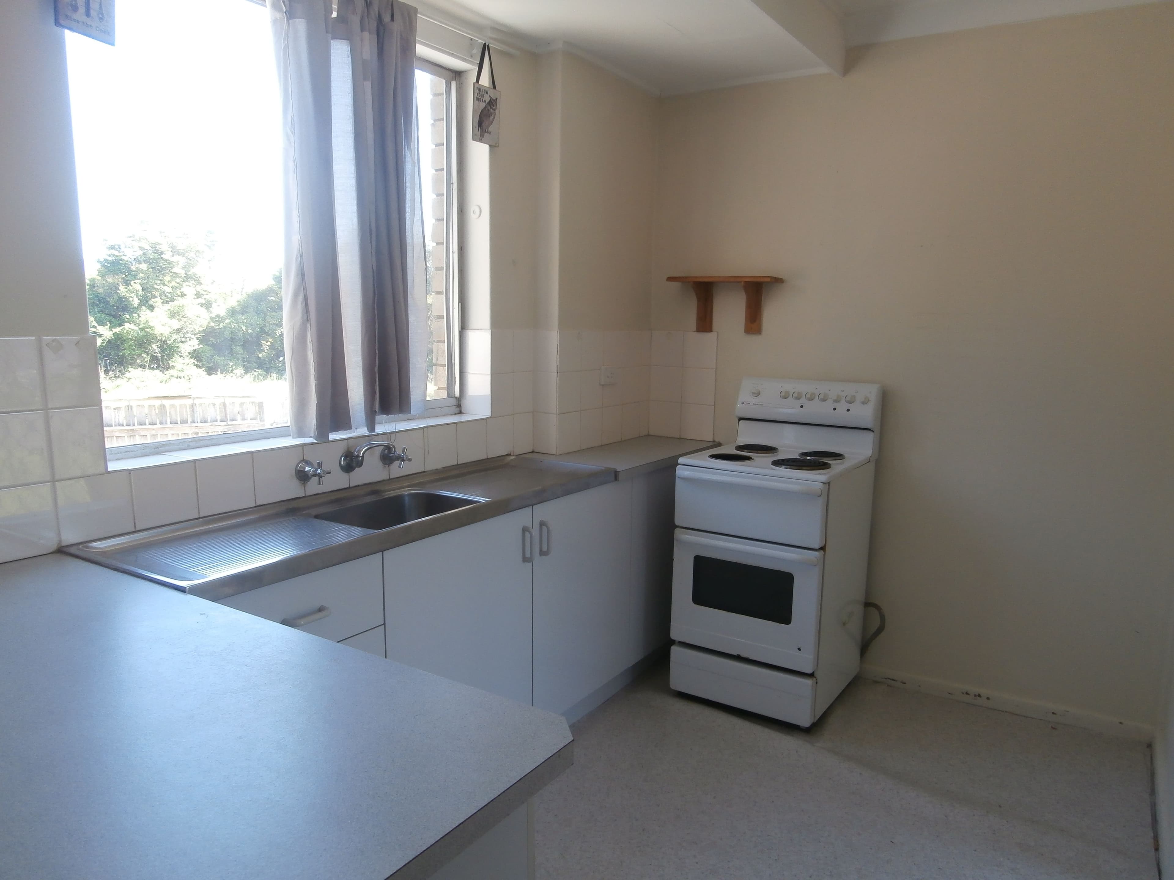 109 Moss Street, Nowra NSW 2541, Nowra - Thumbnail 2