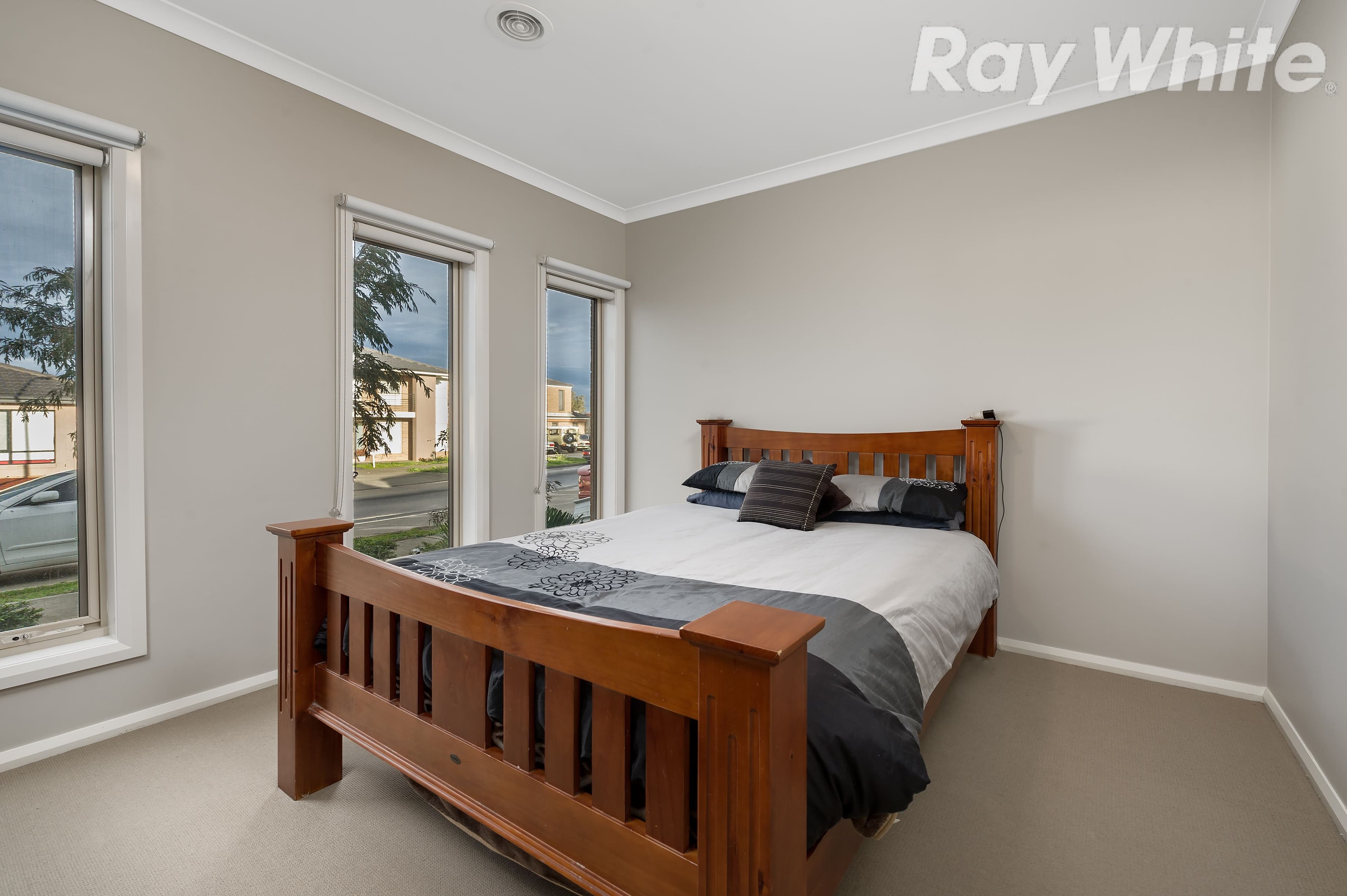 34 Blaimore Way, Mernda VIC 3754, Mernda - Thumbnail 6
