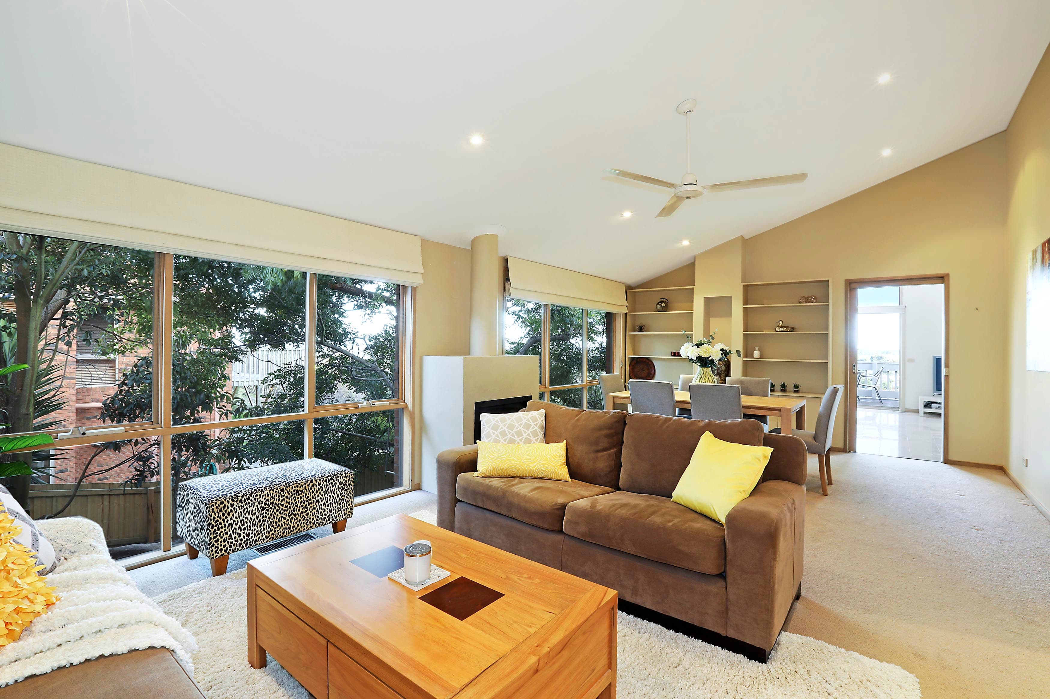 24 Lansbury Crescent, Highton VIC 3216, Highton - Thumbnail 7