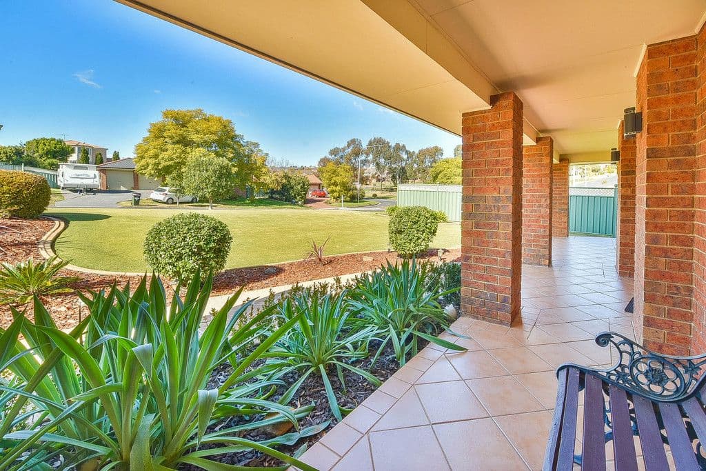 127 Heritage Way, Glen Alpine NSW 2560, Glen Alpine - Thumbnail 2