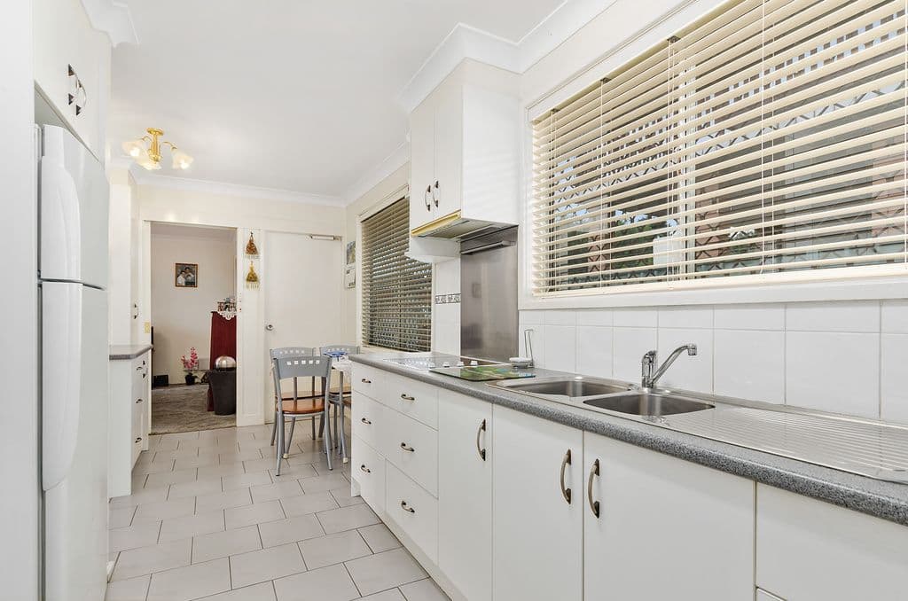 60 Burke Road, Dapto - Thumbnail 4
