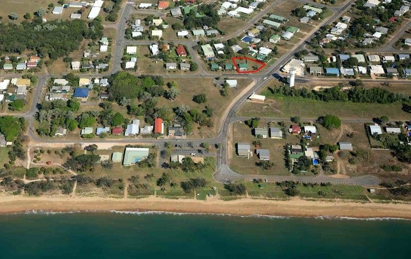 FORREST BEACH QLD 4850, Forrest Beach - Image 1
