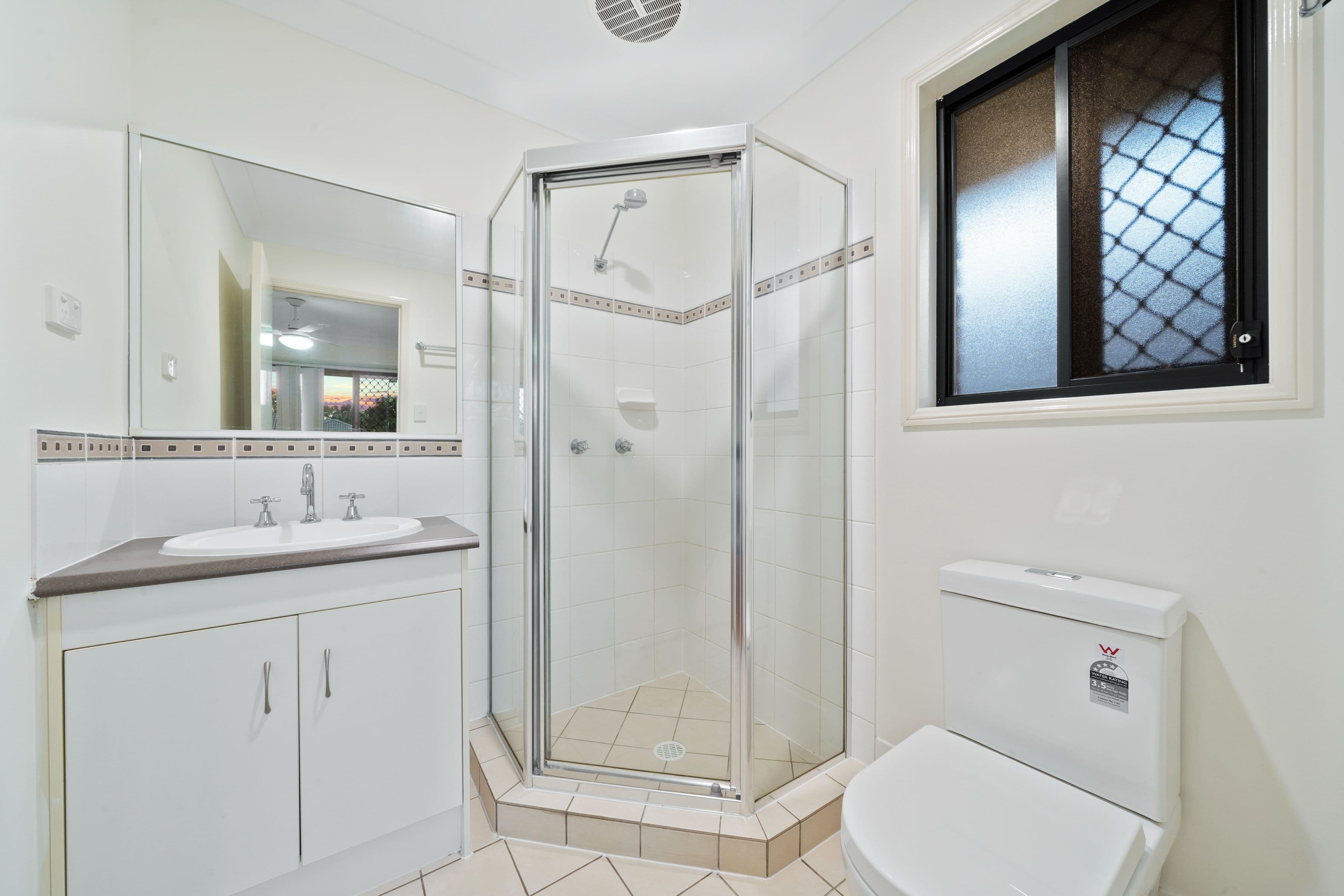 20 Courtney Close, Heritage Park QLD 4118, Heritage Park - Thumbnail 6