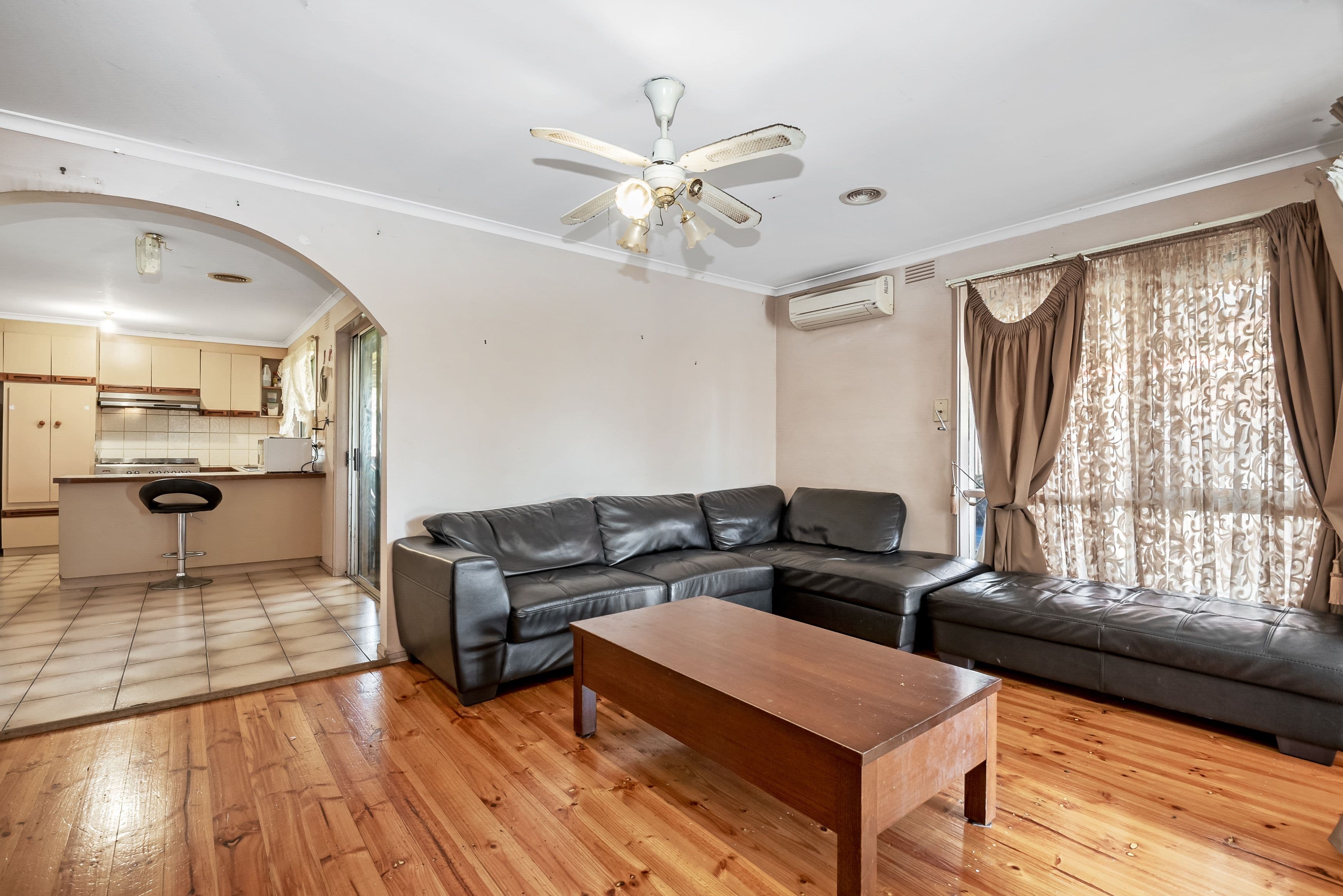 8 Gillespie Place, Epping VIC 3076, Epping - Thumbnail 4