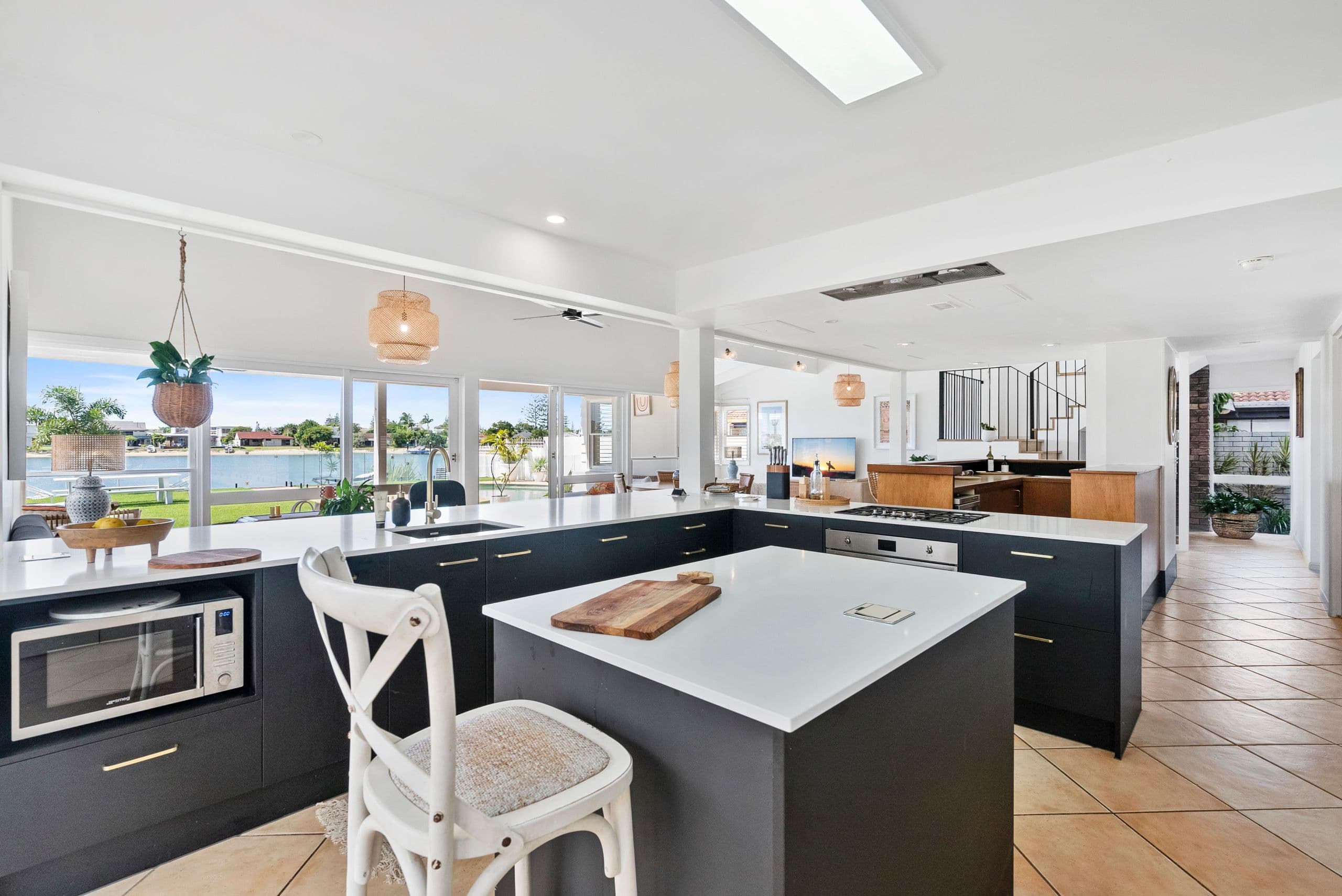 164 Mallawa Drive, Palm Beach QLD 4221, Palm Beach - Thumbnail 8