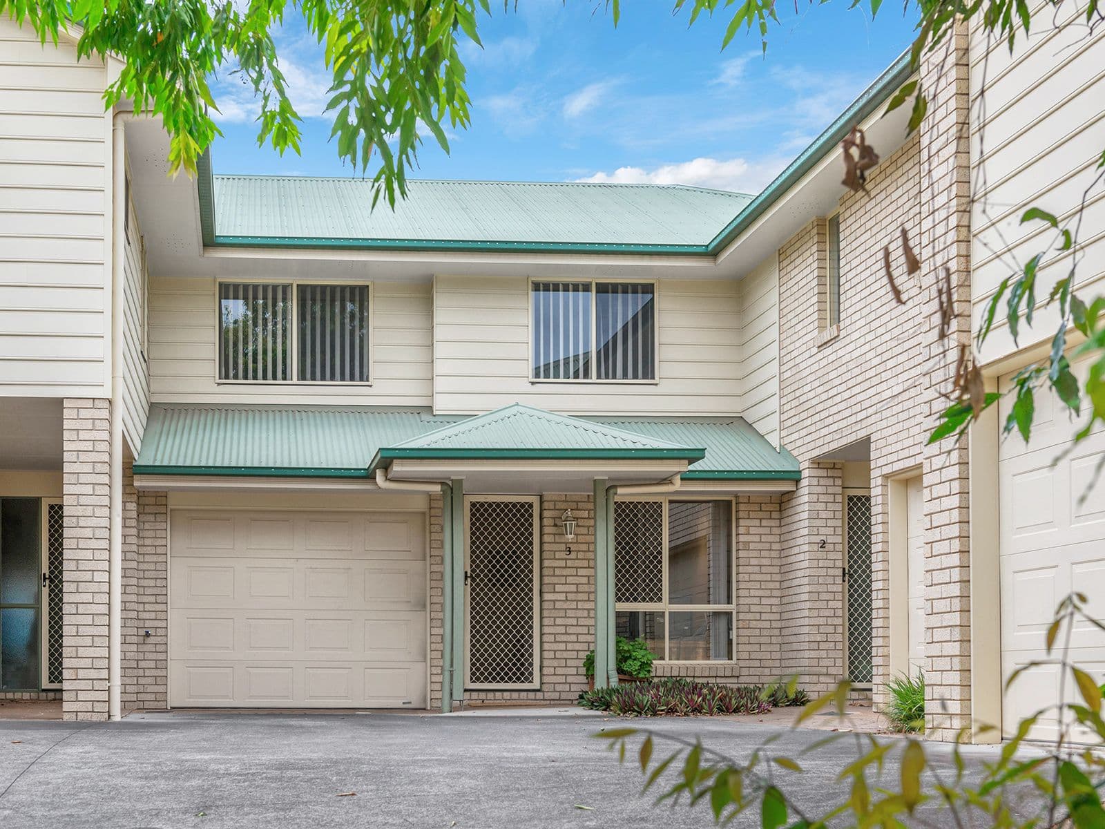 594 Sherwood Road, Sherwood QLD 4075, Sherwood - Image 1