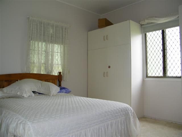 28  Watt Street, GLADSTONE QLD 4680, West Gladstone - Thumbnail 5