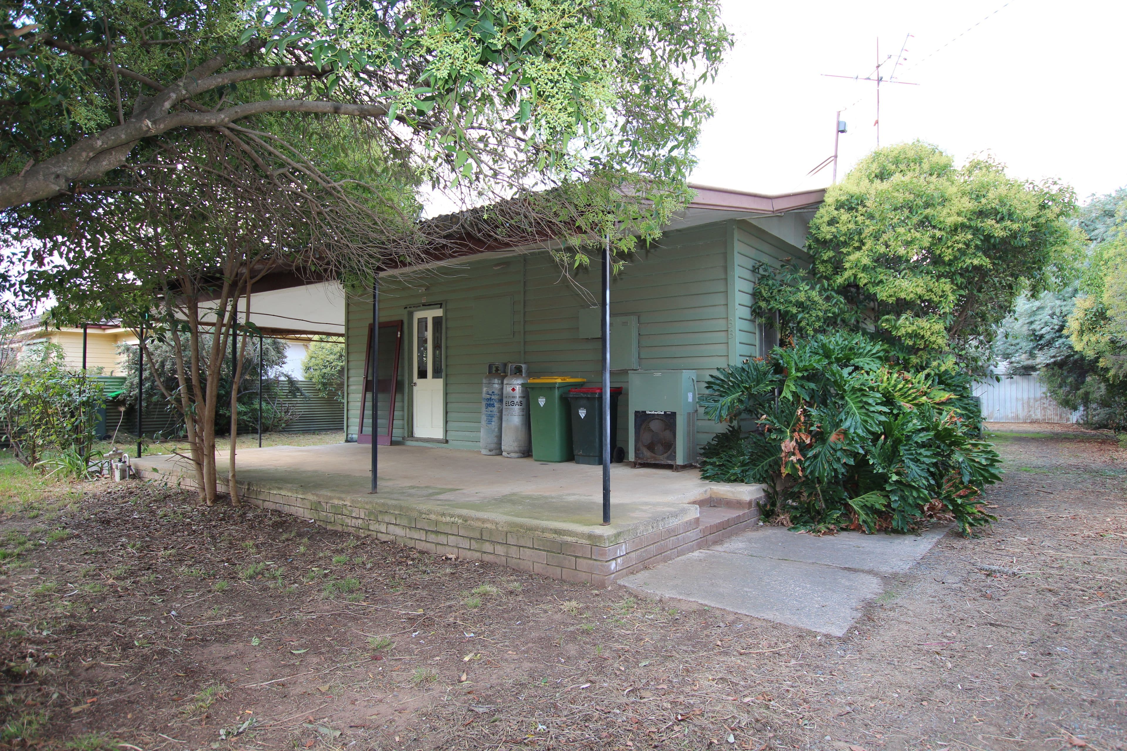 33 Edward Street, Rochester VIC 3561, Rochester - Image 1