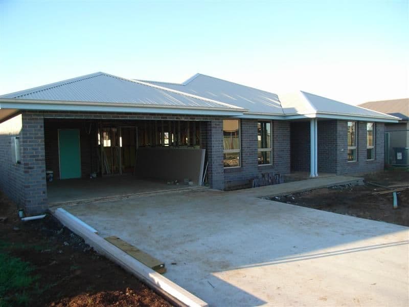 16 Peel Place, Dubbo NSW 2830, Dubbo - Image 1