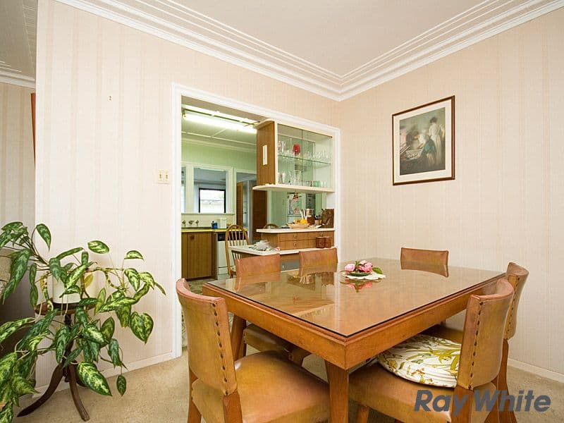 12 Corowa Street, WAVELL HEIGHTS QLD 4012, Wavell Heights - Thumbnail 5