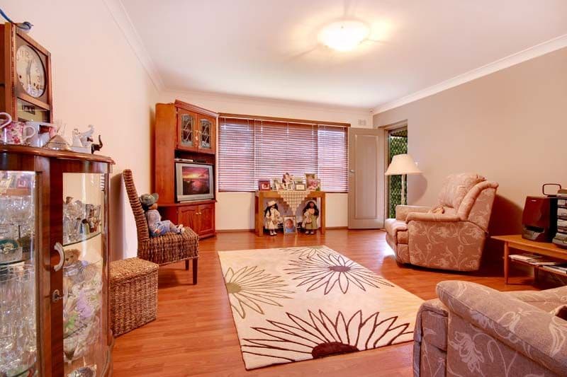 8 Peterborough Avenue, LAKE ILLAWARRA NSW 2528, Lake Illawarra - Thumbnail 2
