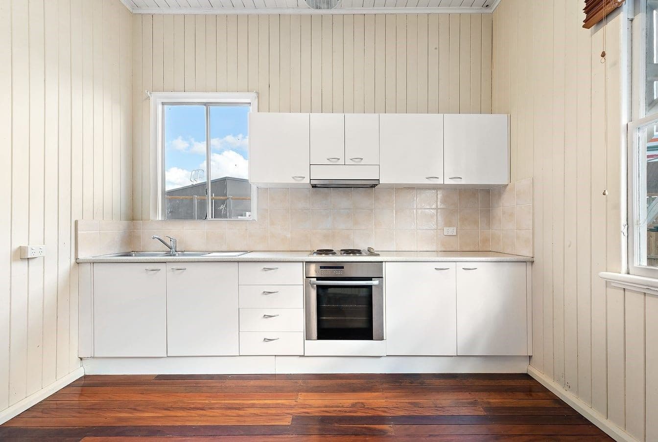 7 Hellen Street, Bald Hills QLD 4036, Bald Hills - Thumbnail 2