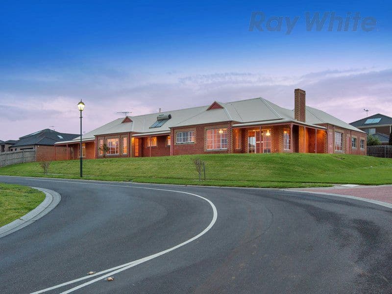21 Golden Way, Skye VIC 3977, Skye - Thumbnail 2