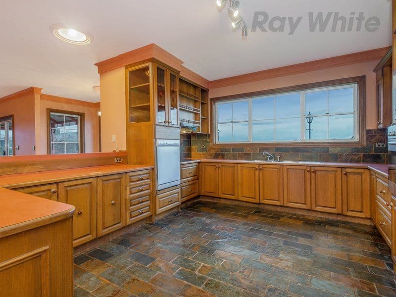 21 Golden Way, Skye VIC 3977, Skye - Thumbnail 3
