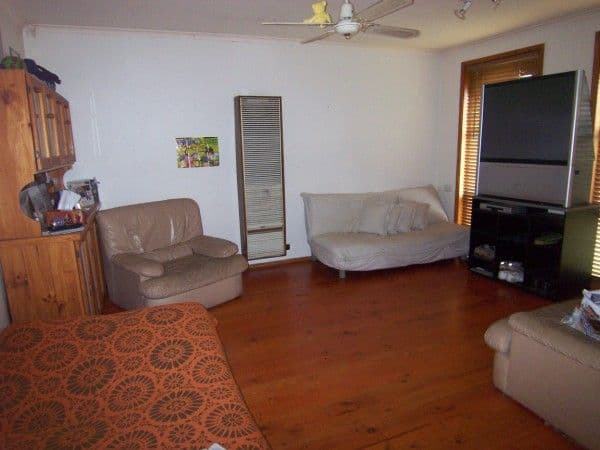 25 Bouvardia Crescent, FRANKSTON NORTH VIC 3200, Frankston North - Thumbnail 2