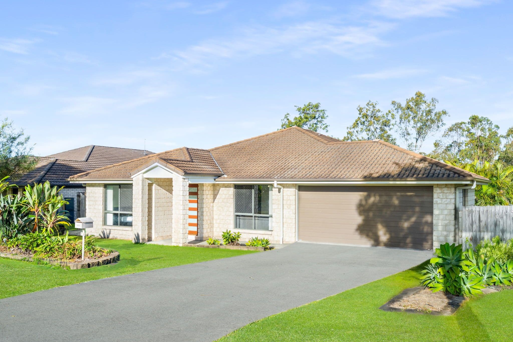 12 Woodview Court, FLAGSTONE QLD 4280, Flagstone - Thumbnail 2