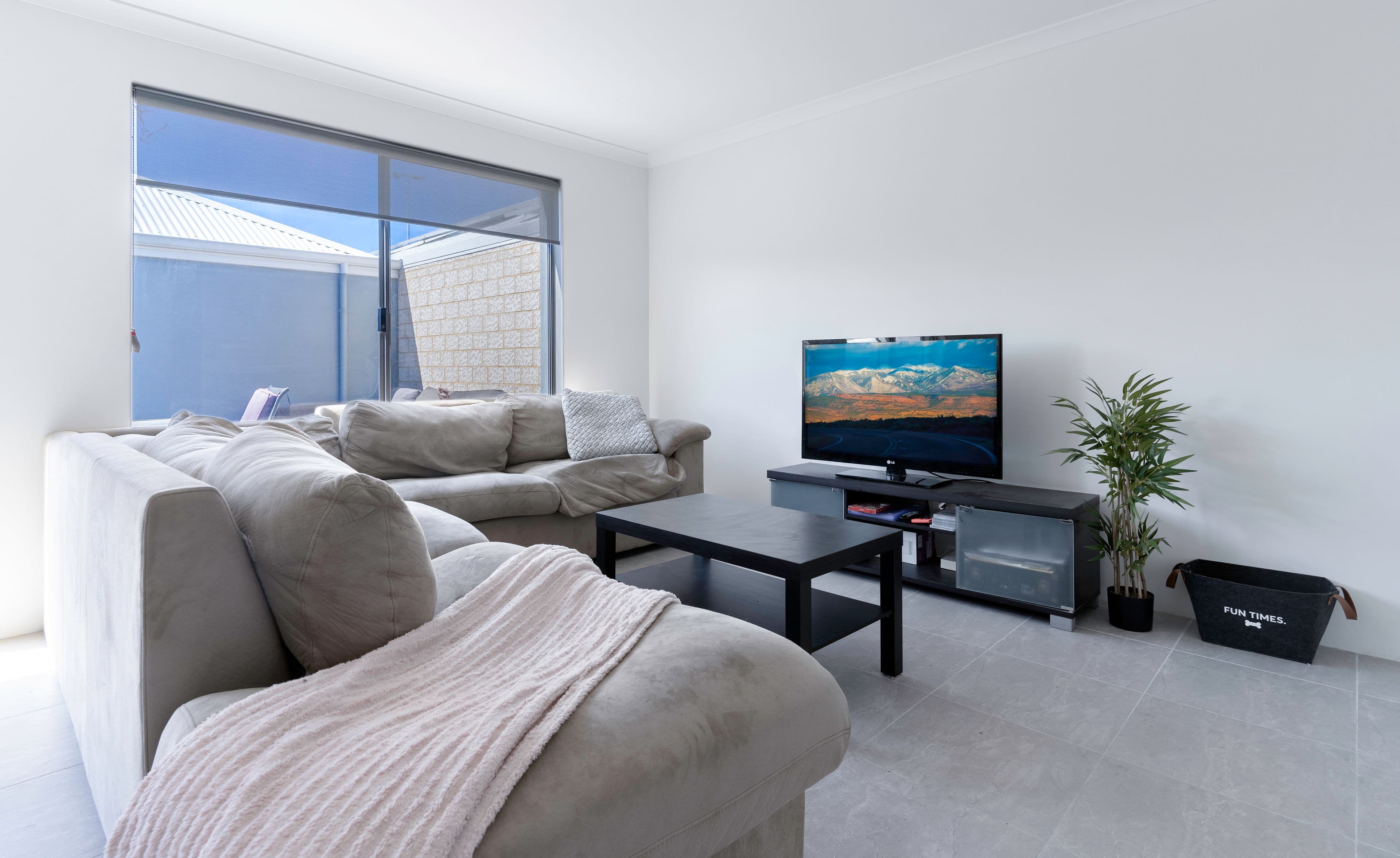 38 Aureate Way, Eglinton WA 6034, Eglinton - Thumbnail 4