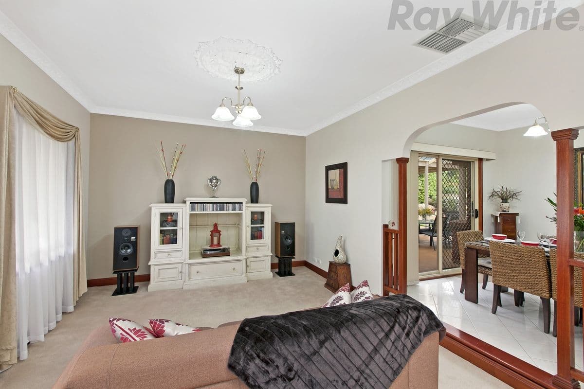 10 Houndsgate Court, ONKAPARINGA HILLS SA 5163, Onkaparinga Hills - Thumbnail 4