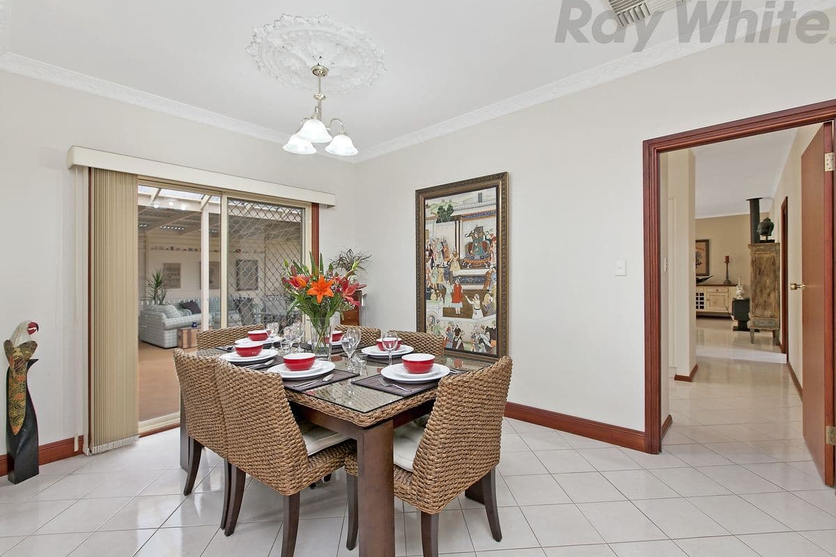 10 Houndsgate Court, ONKAPARINGA HILLS SA 5163, Onkaparinga Hills - Thumbnail 5