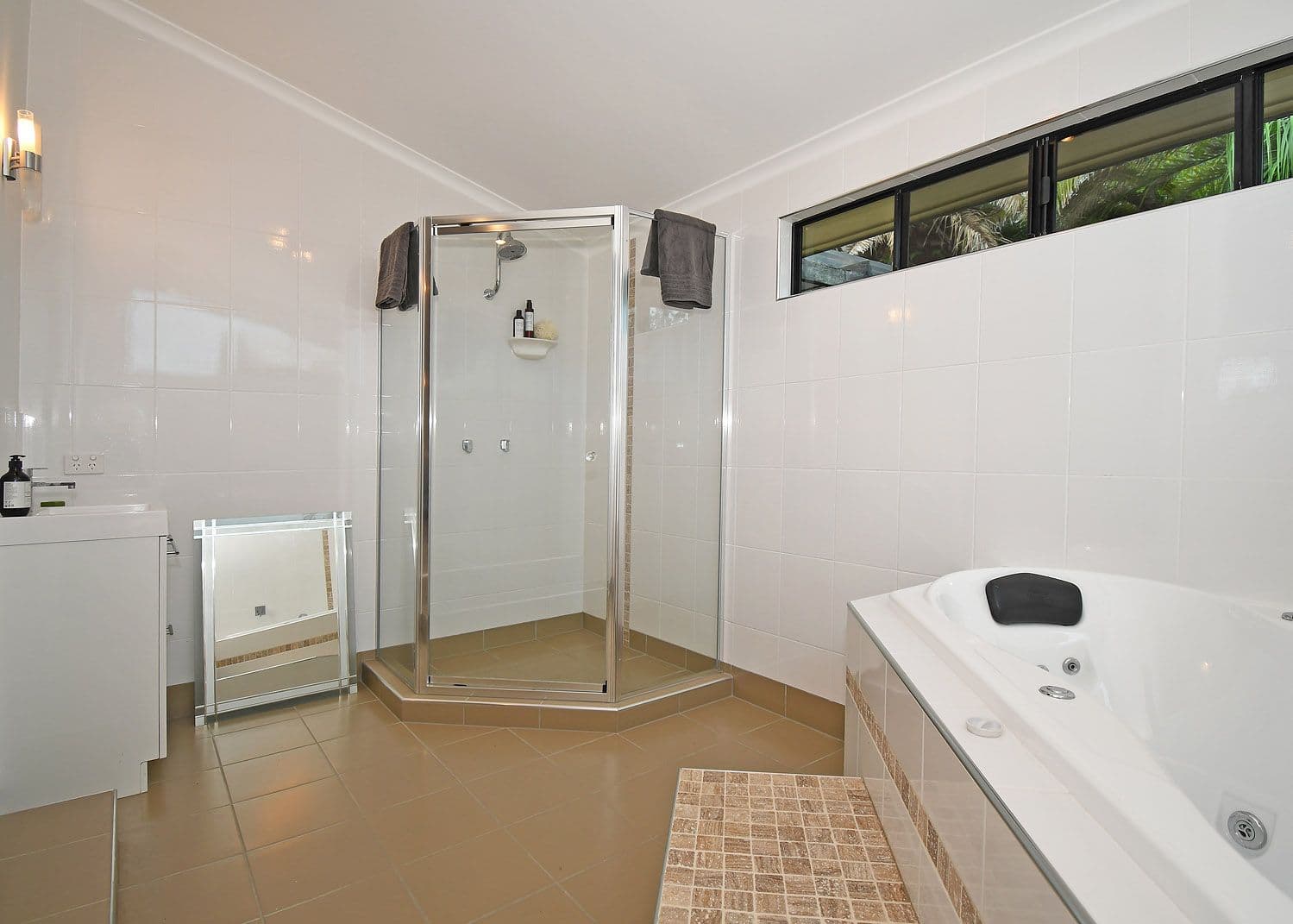 2 Jabiru Close, Urraween QLD 4655, Urraween - Thumbnail 8