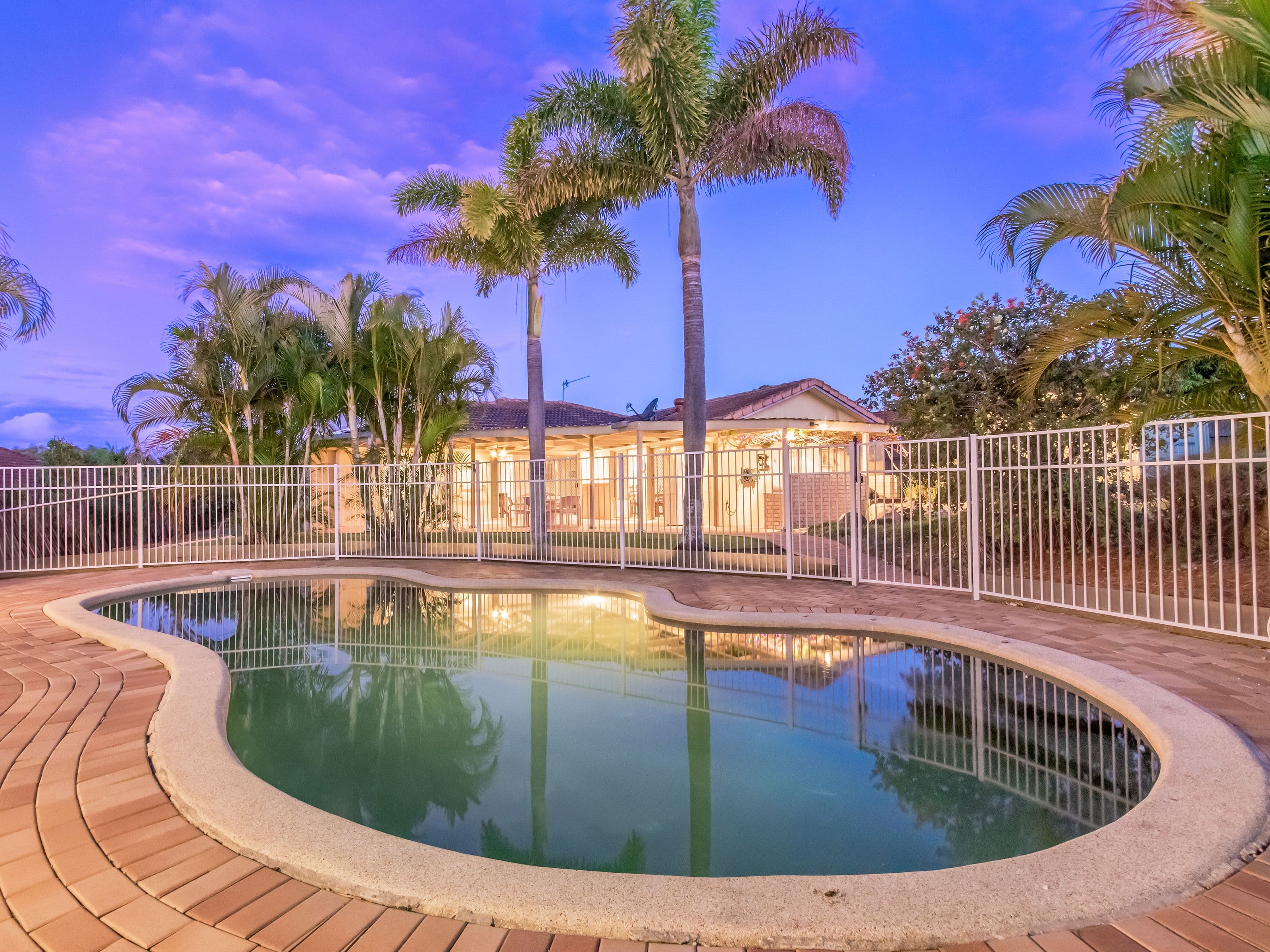 18 Boreen Court, Helensvale QLD 4212, Helensvale - Thumbnail 3