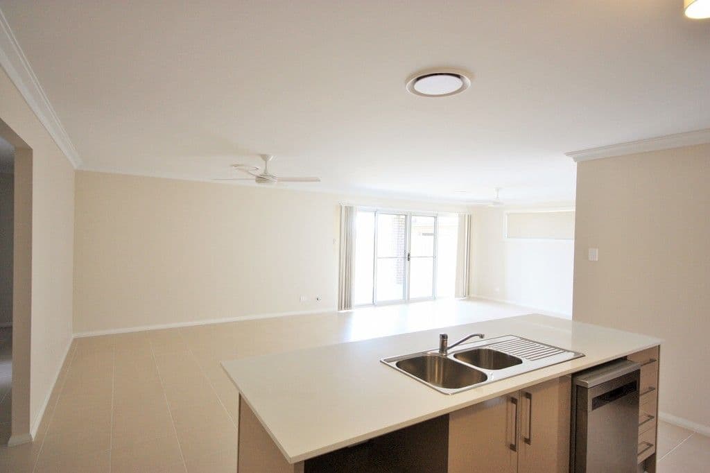 Lot 332 Long Bush Rise, Cobbitty NSW 2570, Cobbitty - Thumbnail 2