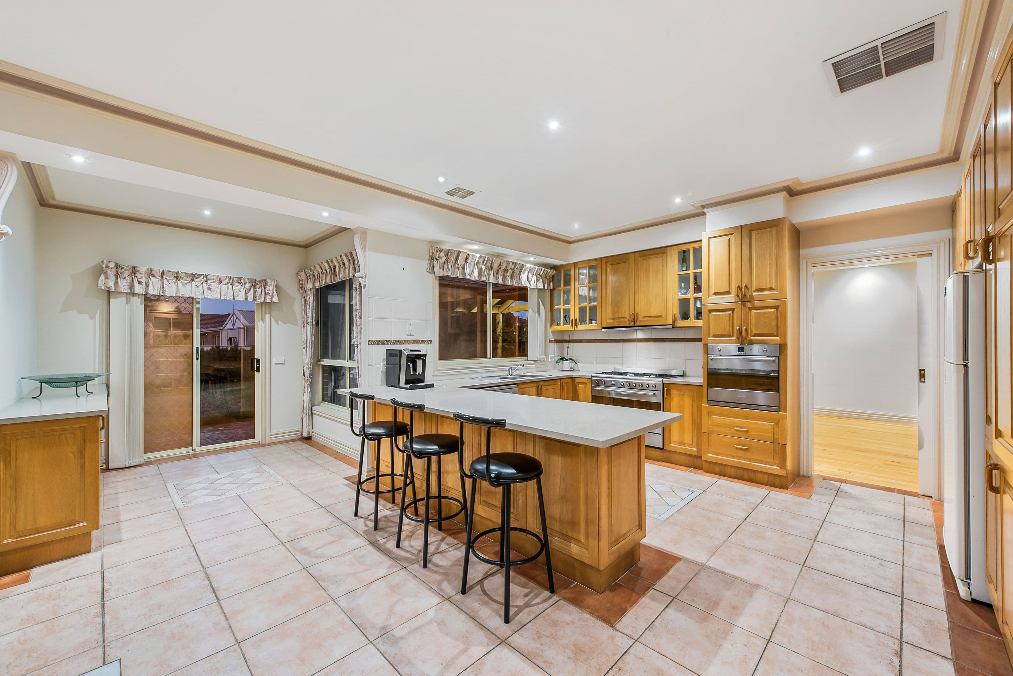 78 McCubbin Drive, Taylors Lakes VIC 3038, Taylors Lakes - Thumbnail 5