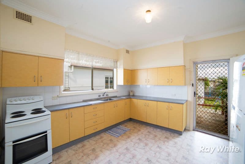 13 Bellevue Street, South Grafton - Thumbnail 3