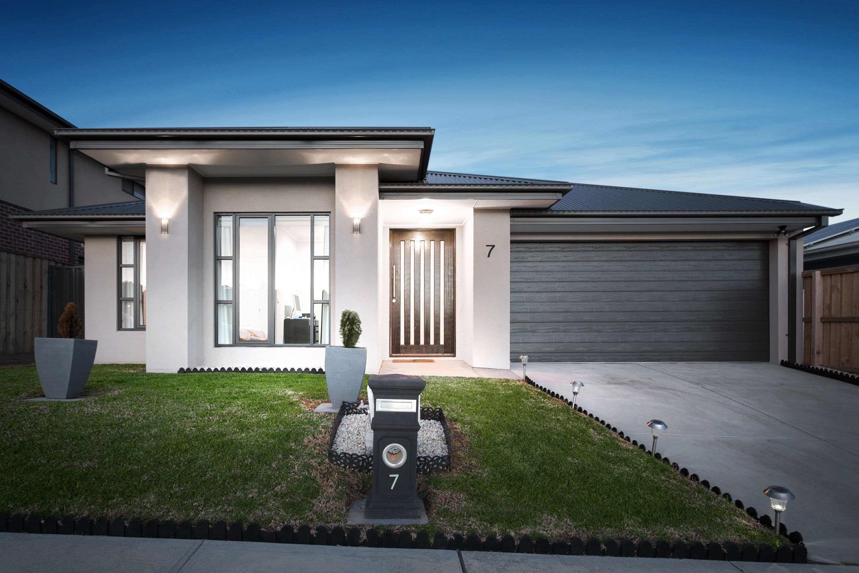 7 Barnsley Road, Officer VIC 3809, Officer - Image 1