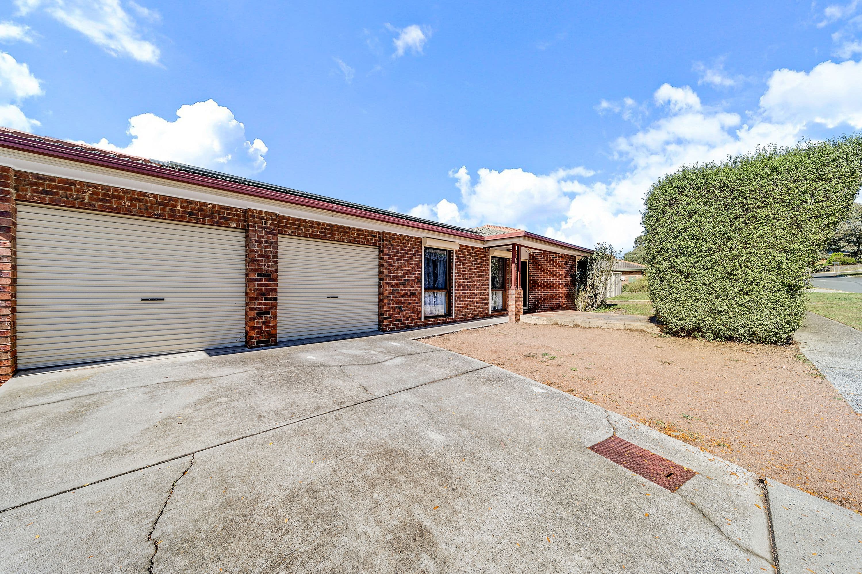 104 Archdall Street, Dunlop ACT 2615, Dunlop - Thumbnail 2