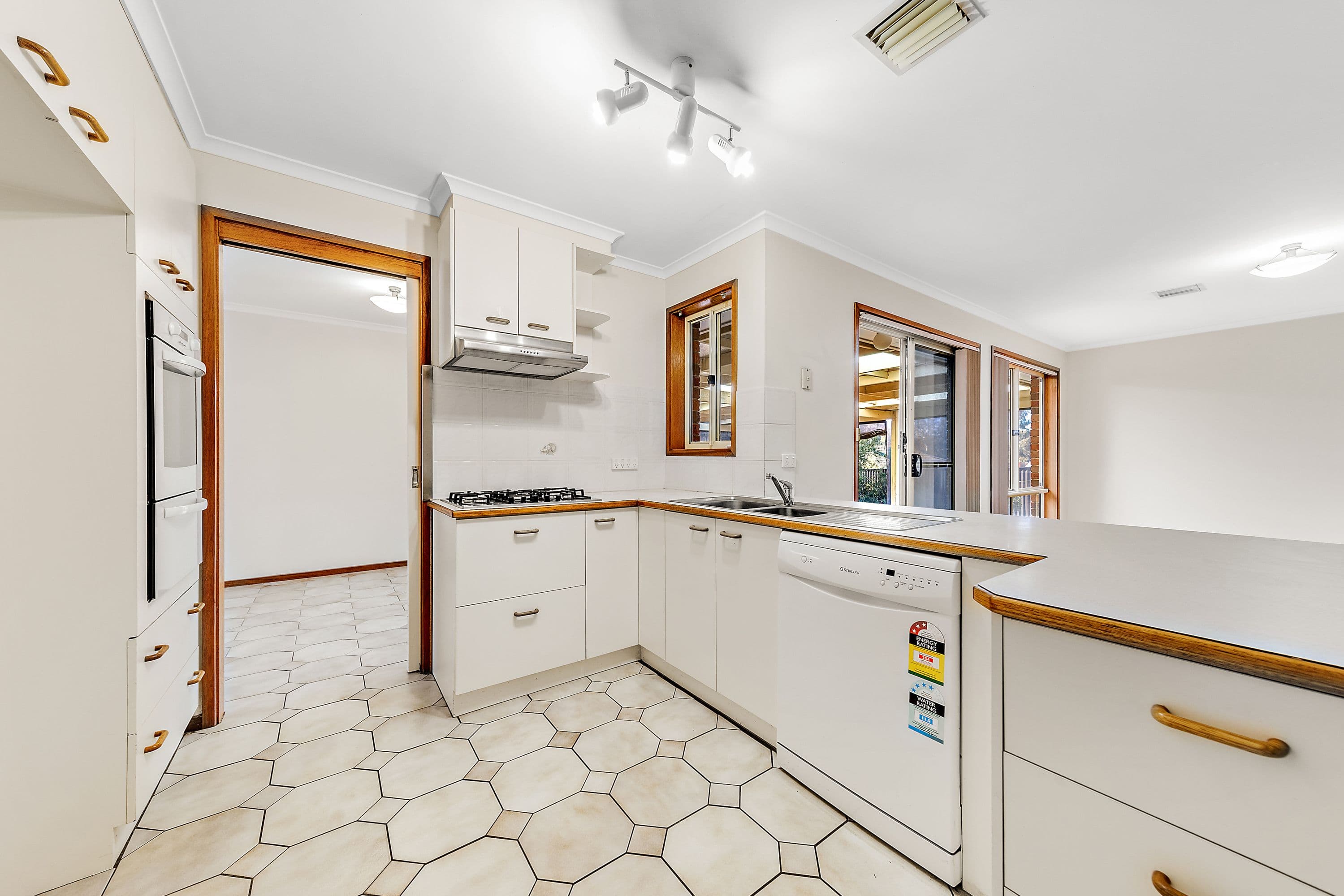 104 Archdall Street, Dunlop ACT 2615, Dunlop - Thumbnail 8