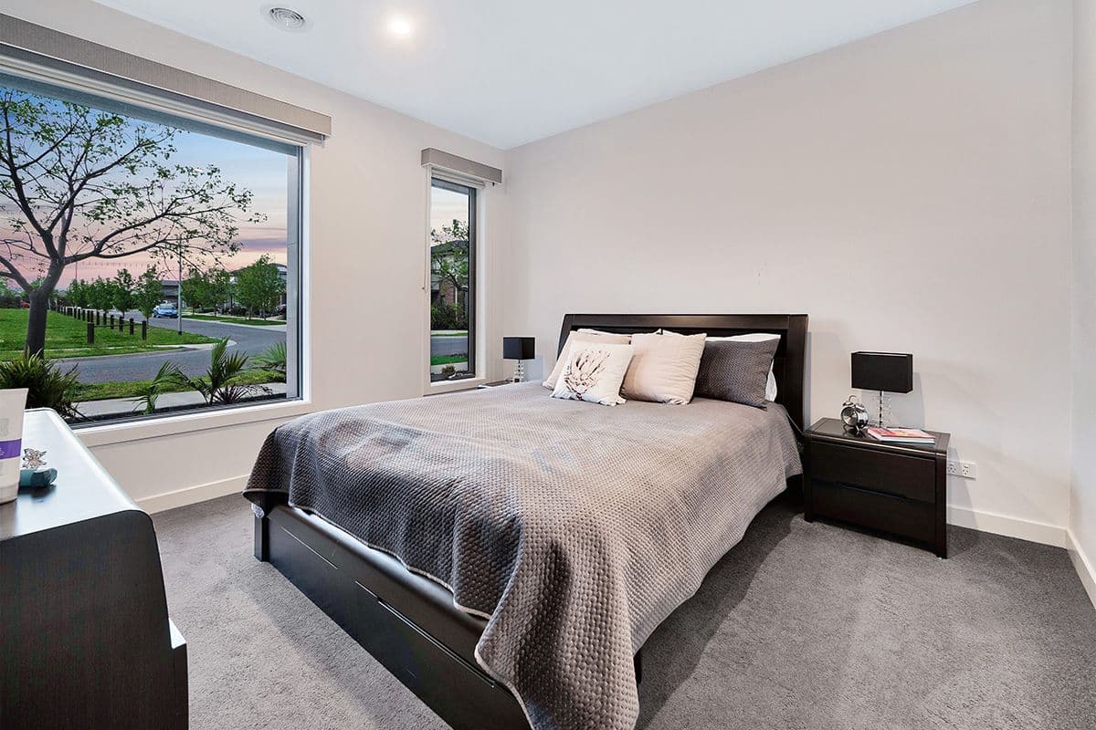 17 Castillo Avenue, Clyde North VIC 3978, Clyde North - Thumbnail 5