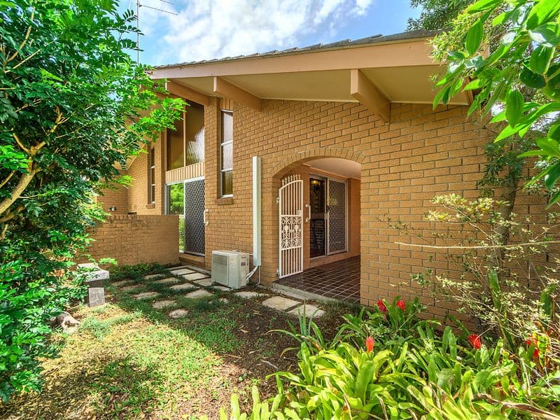 19 Grevillia Avenue, Southport QLD 4215, Southport - Thumbnail 7