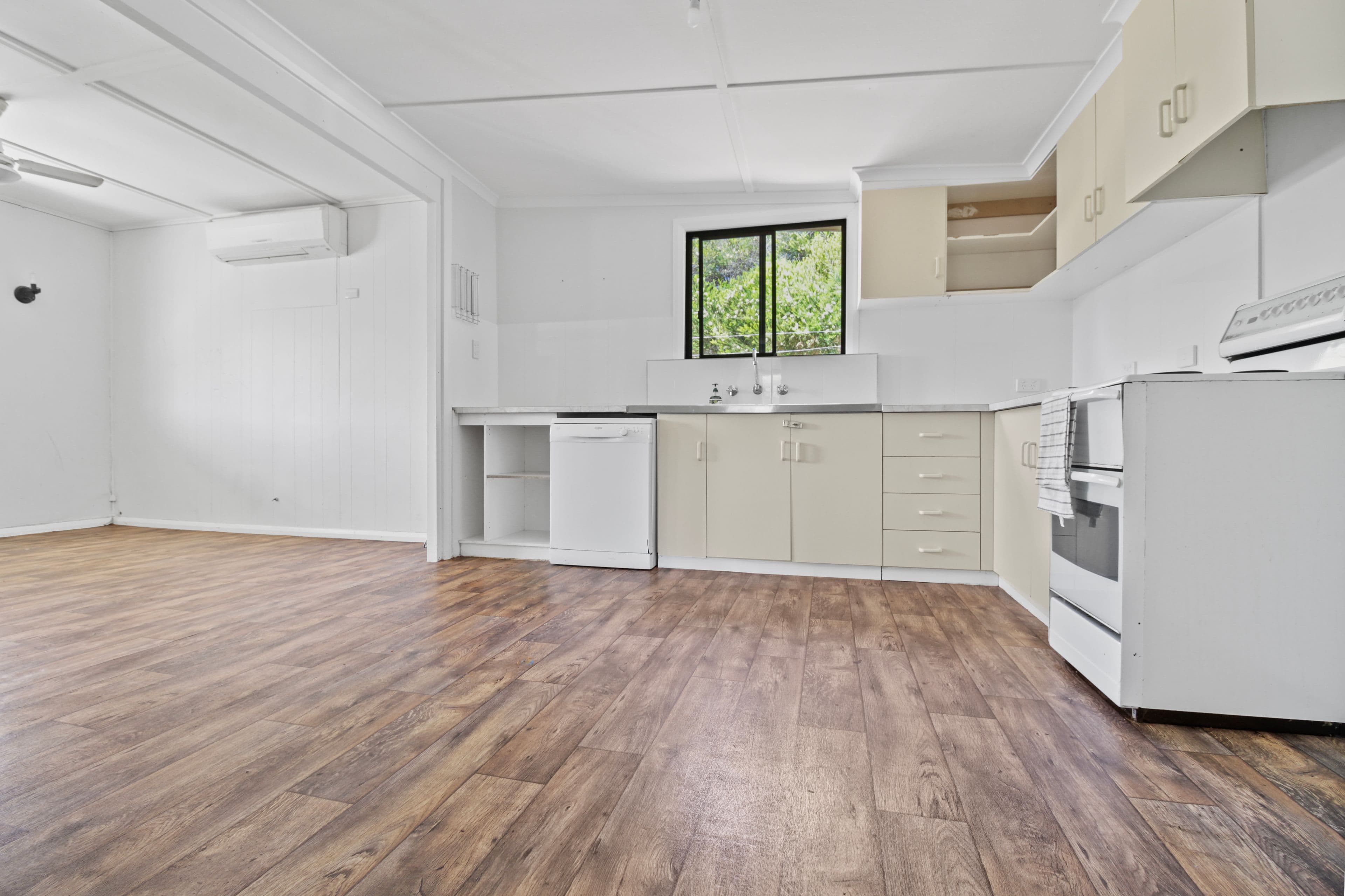 4 Muscat Avenue, Berri SA 5343, Berri - Thumbnail 4