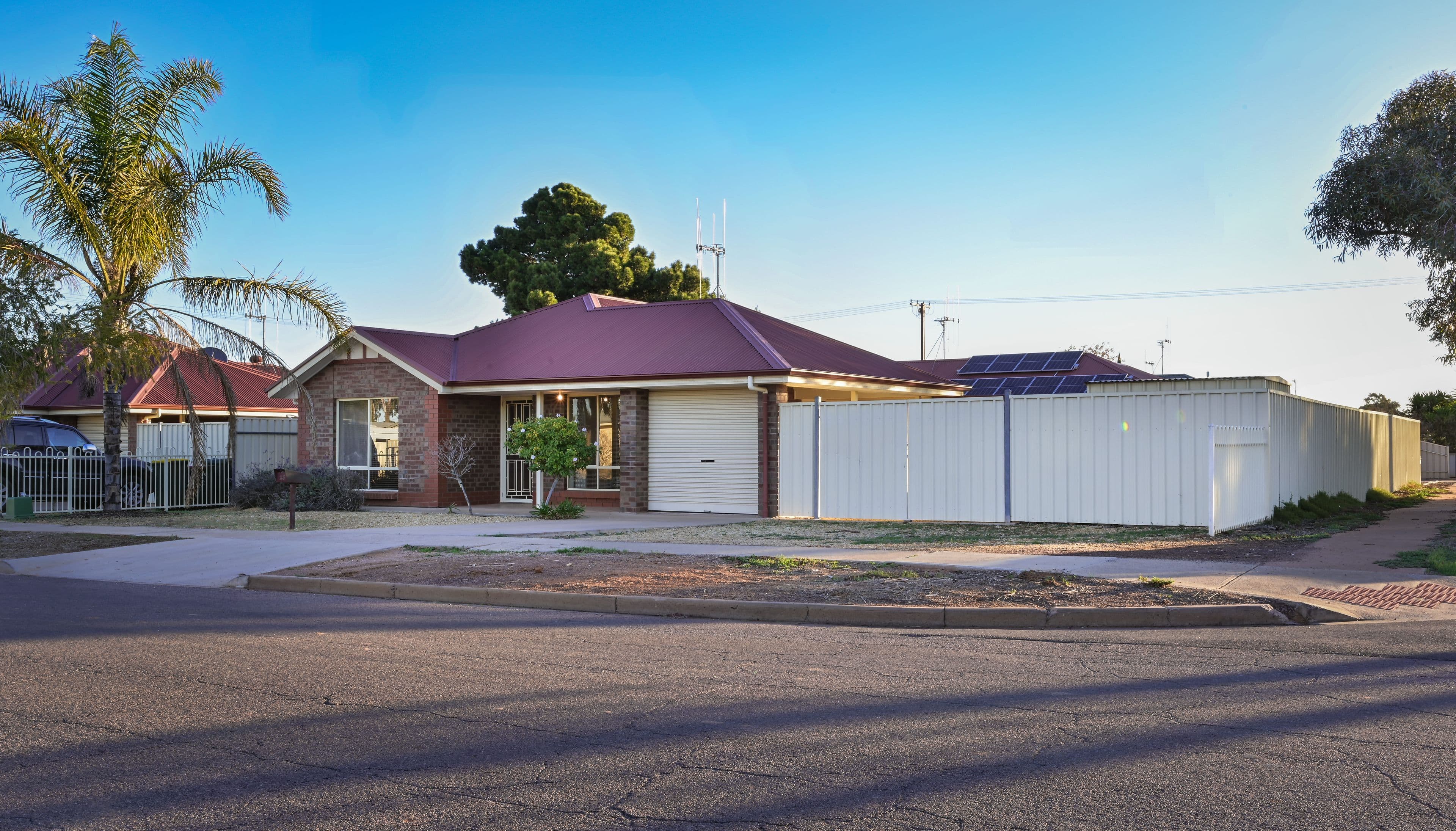 25 Scoble Street, Whyalla Norrie SA 5608, Whyalla Norrie - Thumbnail 2