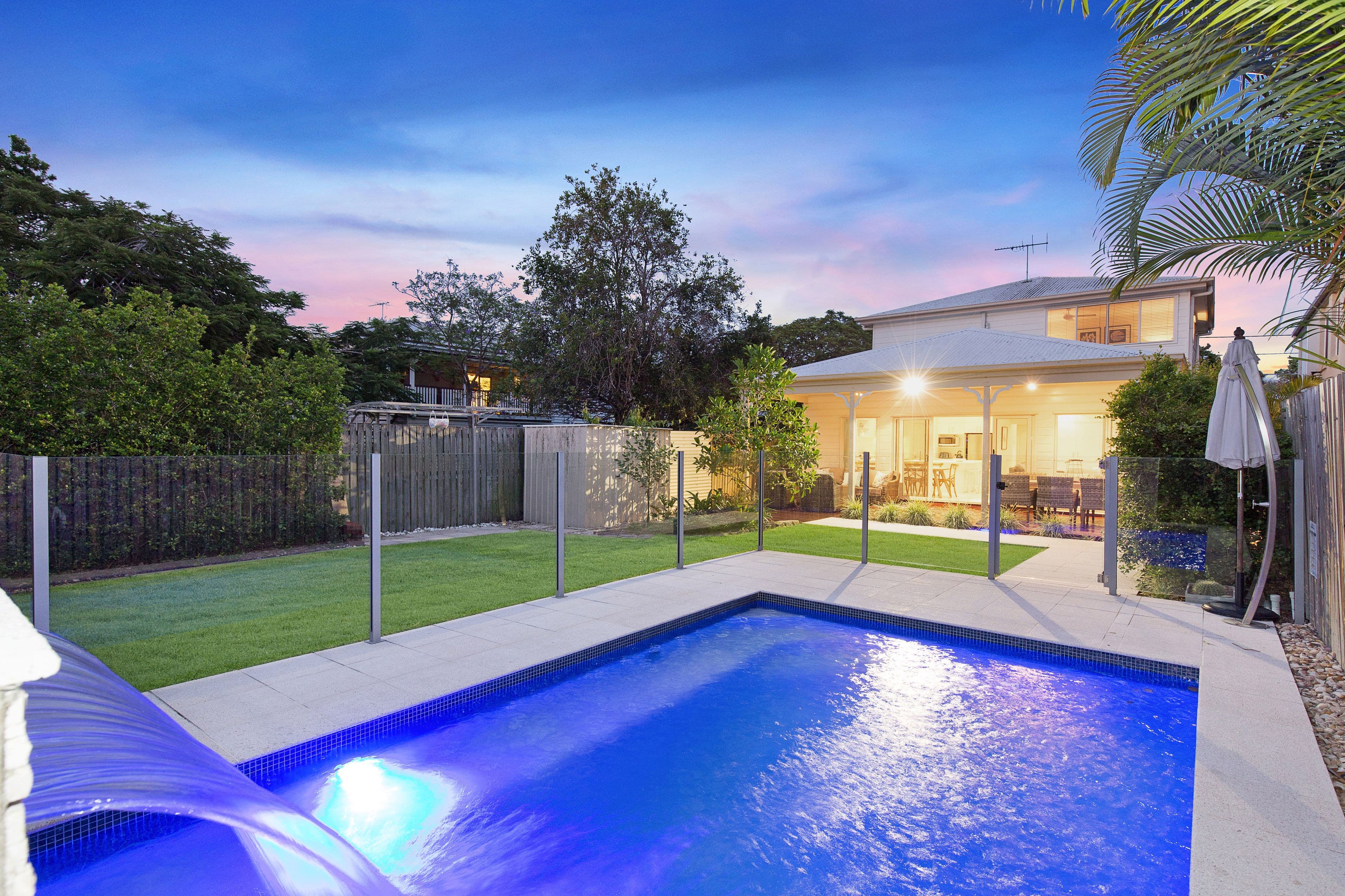 10 Lindsay Street, Hawthorne QLD 4171, Hawthorne - Thumbnail 2