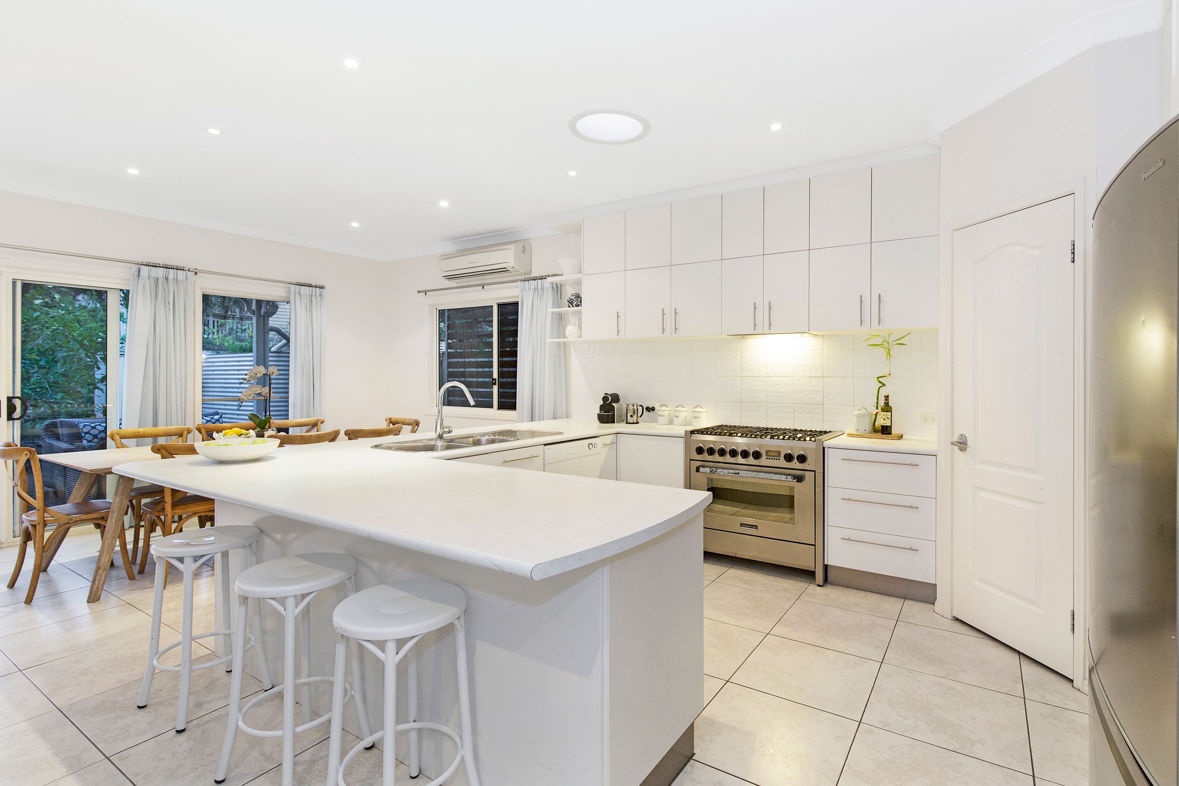 10 Lindsay Street, Hawthorne QLD 4171, Hawthorne - Thumbnail 6