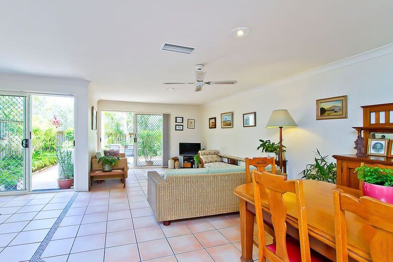 11 Beachcomber Court, BURLEIGH WATERS QLD 4220, Burleigh Waters - Image 1